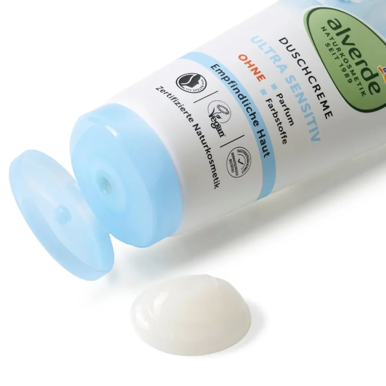 Alverde ultra sensitive shower cream texture detail