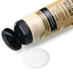 Balea Brilliant Blond Shampoo texture detail