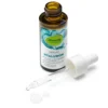 Close‑up of alverde Serum Hyaluron droplet texture on hand