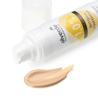 Texture of Alverde Glow Foundation with luminous natural finish