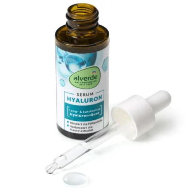 alverde Hyaluronic Acid Serum 30 ml facial skincare product with lightweight hydrating formula