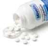Close-up of Mivolis Magnesium tablets