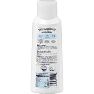 Balea Med Ultra Sensitive Cleansing Milk, 200ml Ingredient list of Balea Med Cleansing Milk showing Niacinamide and Panthenol