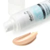 Alverde 3in1 Sensitive Foundation with 0.3% Ceramide Complex Texture of Alverde Sensitive Foundation with natural-looking finish