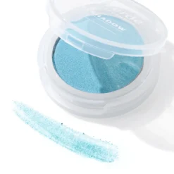 Detail view of alverde Mono Matte Eyeshadow 12 Aquatic Blue, matte blue shade, 1.5 g